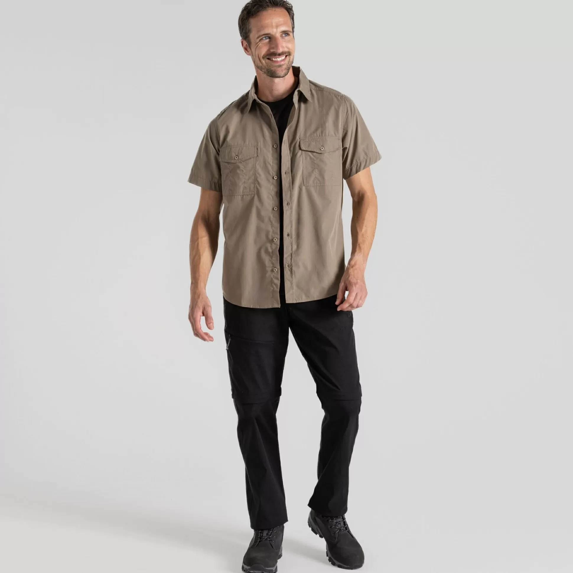 Craghoppers Men'S Kiwi Short Sleeved Shirt - Pebble<Mens Short Sleeve